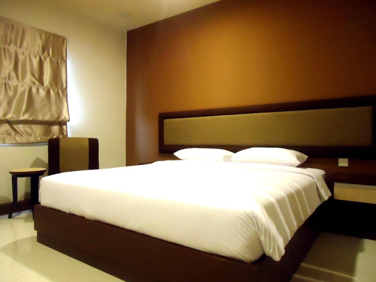 Hotel Olive Тангеранг Екстериор снимка