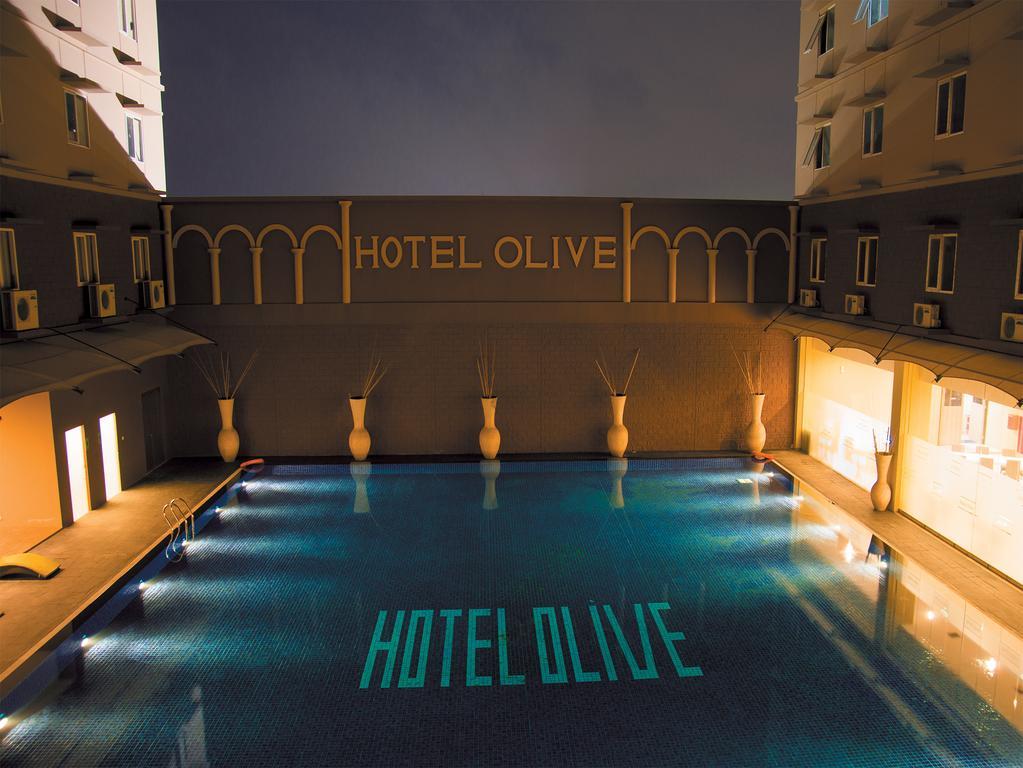 Hotel Olive Тангеранг Екстериор снимка